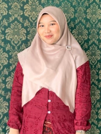 Ulfa Asterik Errofi, S.Pd.