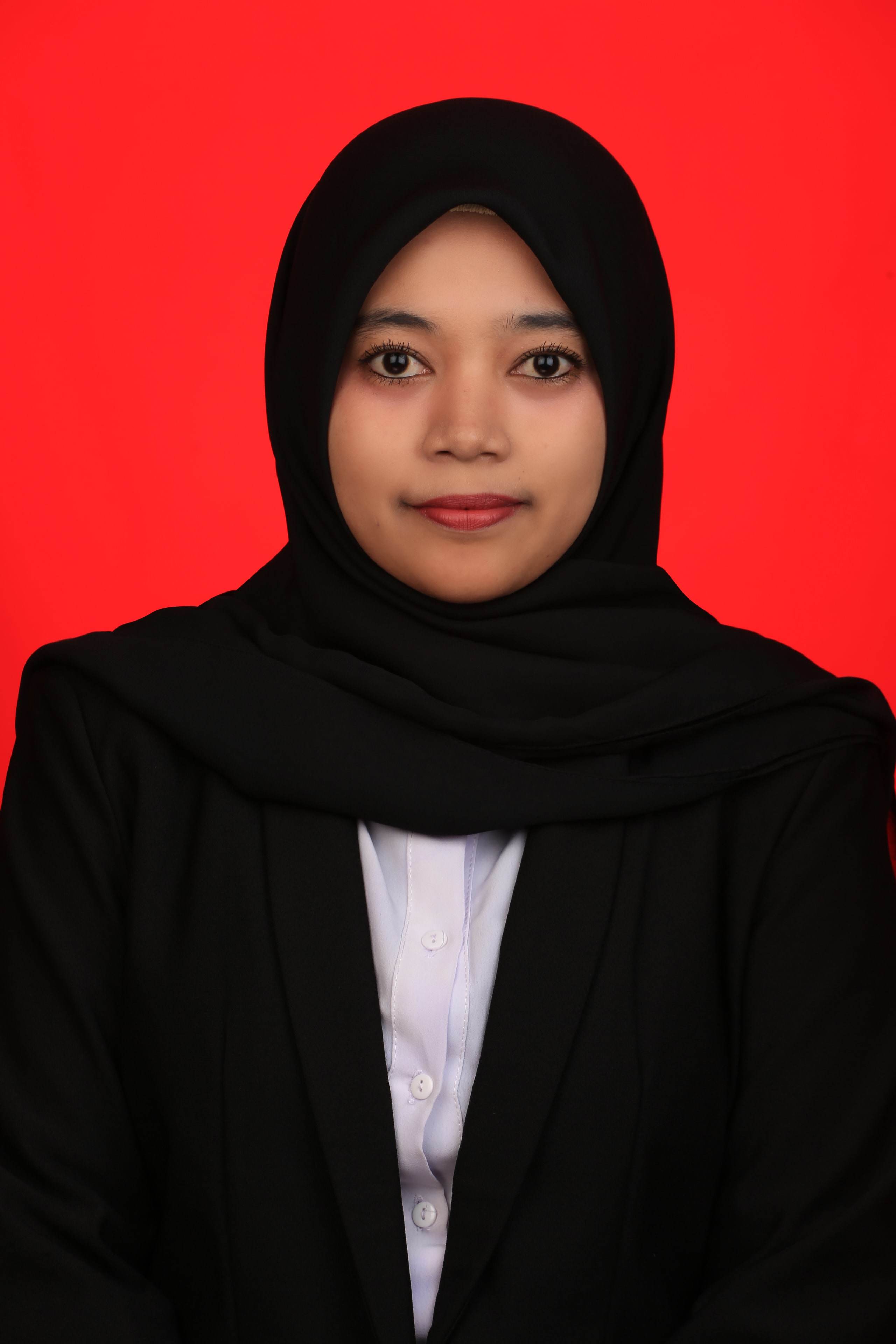 apt. Cornelia Chairunnisa, S.Farm.