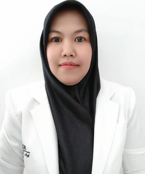 apt. Titik Gustinawati, S.Si.